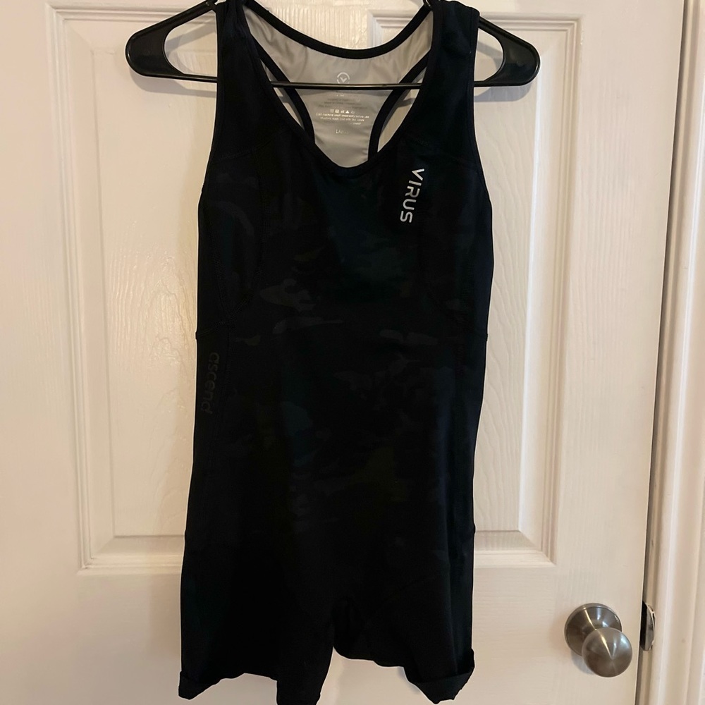 Large Virus Singlet